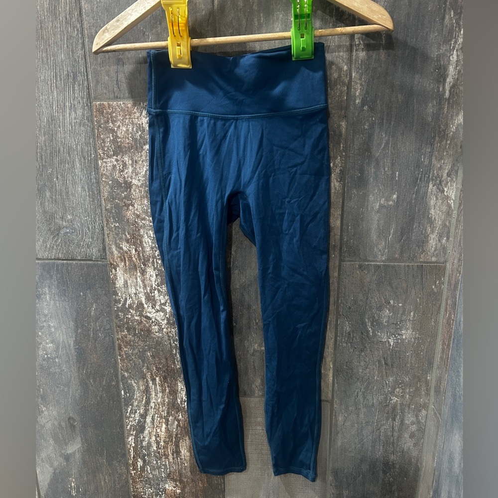 Women's Blue Crop Leggings - Motion 365